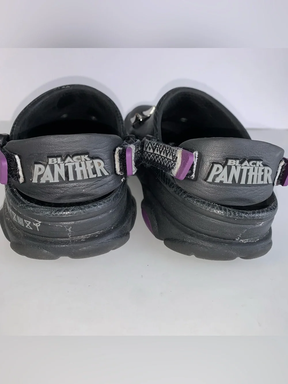 Crocs Marvel Black Panther Wakanda Shoes Size 11 boys